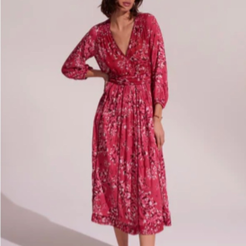 Poupette Anabelle  V Neck Midi Dress NWOT Medium